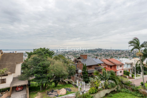 Image 41 - 1034630