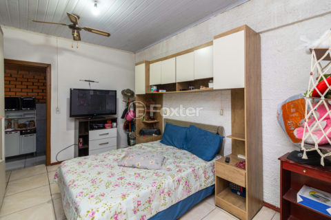 Image 4 - 1034644