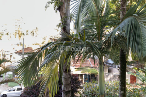 Image 32 - 1034650