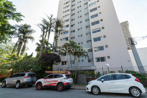 Image 38 - 1034650