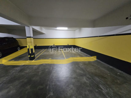 Image 42 - 1034662