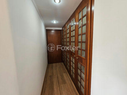 Image 32 - 1034662