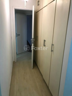 Image 7 - 1034663