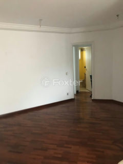 Image 2 - 1034663