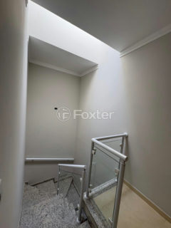 Image 9 - 1034665
