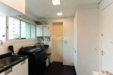 Image 39 - 1034666