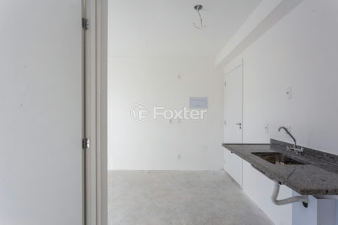 Image 8 - 1034668