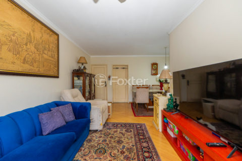 Image 7 - 1034676