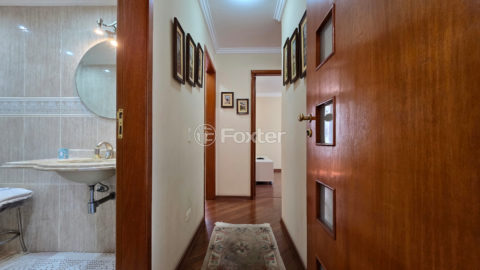 Image 36 - 1034678