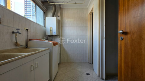 Image 41 - 1034678