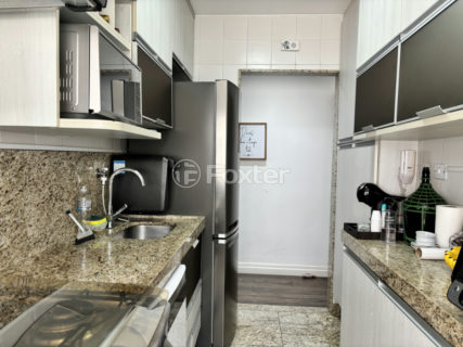 Image 7 - 1034679