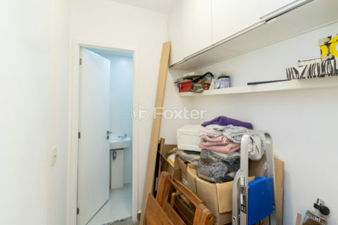 Image 45 - 1034686