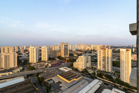Image 23 - 1034686