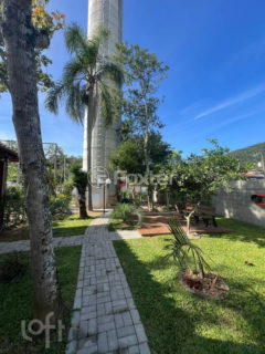 Image 31 - 1034701