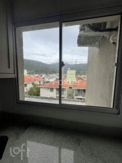 Image 7 - 1034701