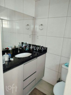 Image 10 - 1034714