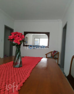 Image 7 - 1034750