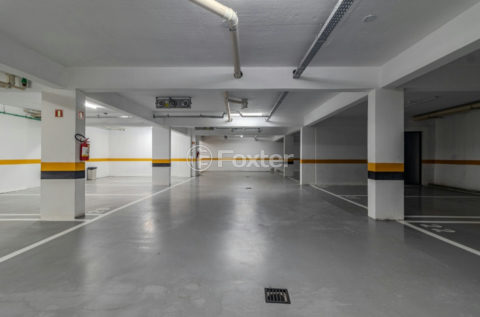 Image 34 - 1034771