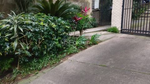 Image 26 - 1034792