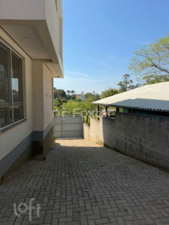 Image 22 - 1034806