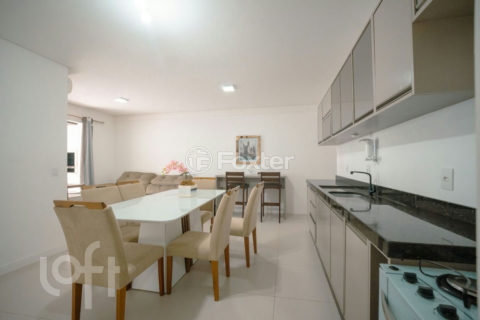 Image 9 - 1034822