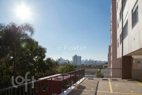 Image 6 - 1034833