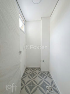 Image 4 - 1034866