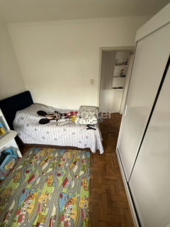 Image 46 - 1034883