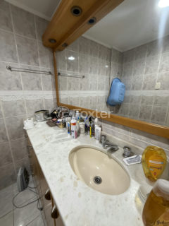 Image 36 - 1034883