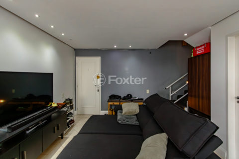 Image 4 - 1034895