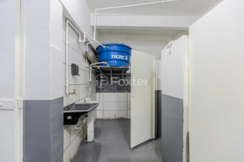 Image 32 - 1034898