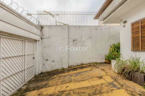 Image 37 - 1034898