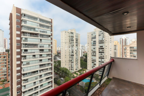 Image 11 - 1034902