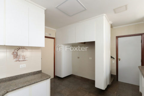 Image 30 - 1034902