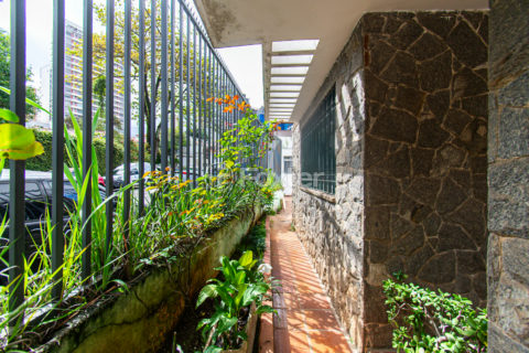 Image 5 - 1034903