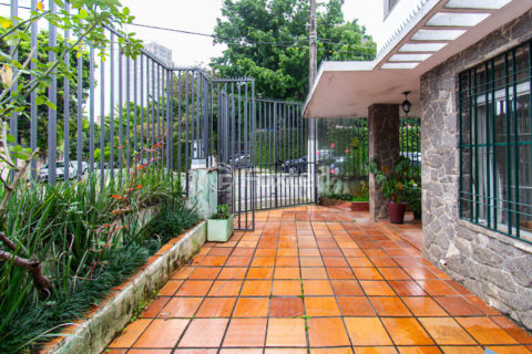 Image 23 - 1034903
