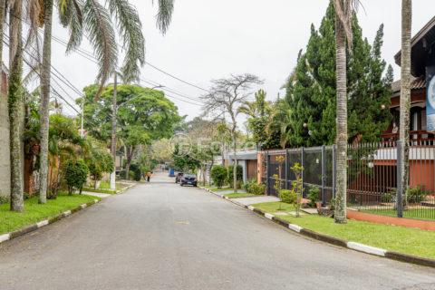 Image 37 - 1034913