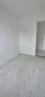 Image 6 - 1034914