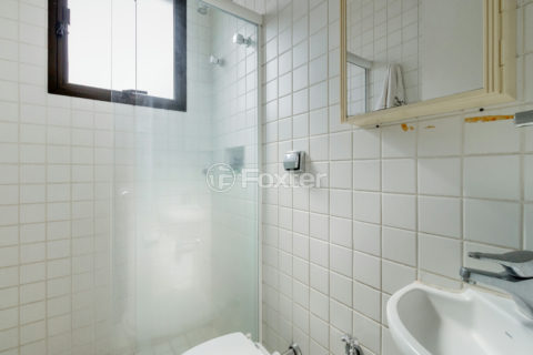 Image 30 - 1034915