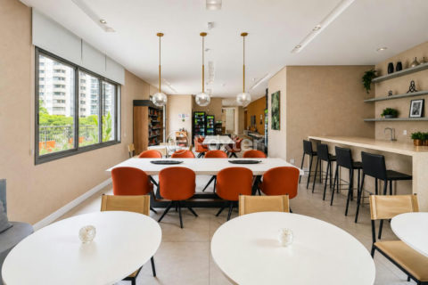 Image 37 - 1034927