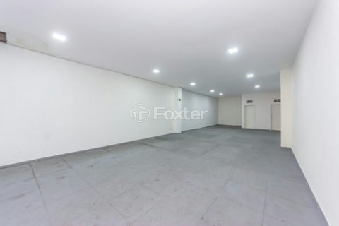 Image 4 - 1034928