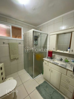 Image 4 - 1034982