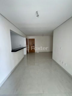 Image 9 - 1034986