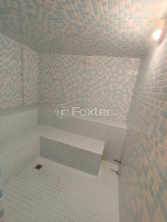 Image 37 - 1034999