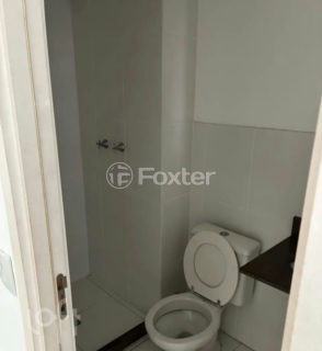 Image 8 - 1035008