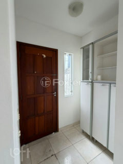 Image 22 - 1035040