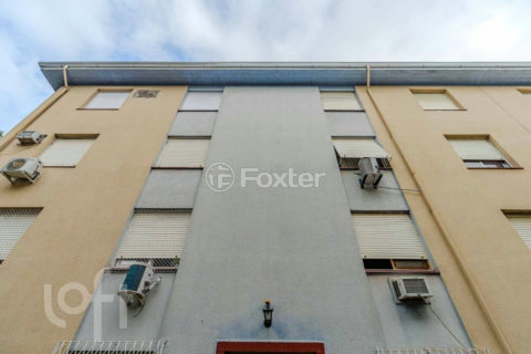 Image 23 - 1035043