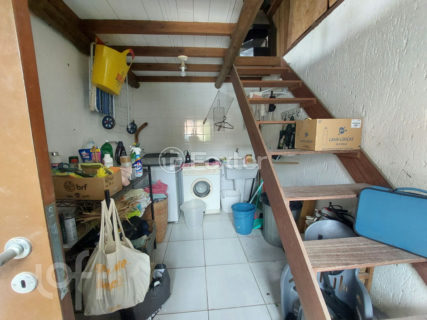 Image 8 - 1035058