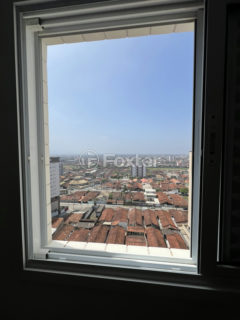 Image 19 - 1035078