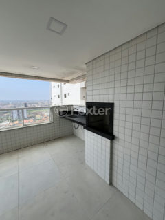 Image 24 - 1035078